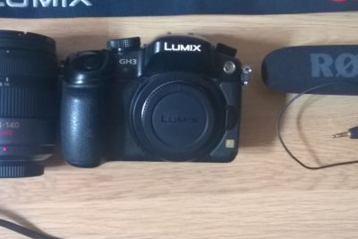 Location LUMIX DMC GH3 + 14-140mm f4/5.6 + 20mm f1.8 + Micro Rode VideoMic Pro - Lightyshare
