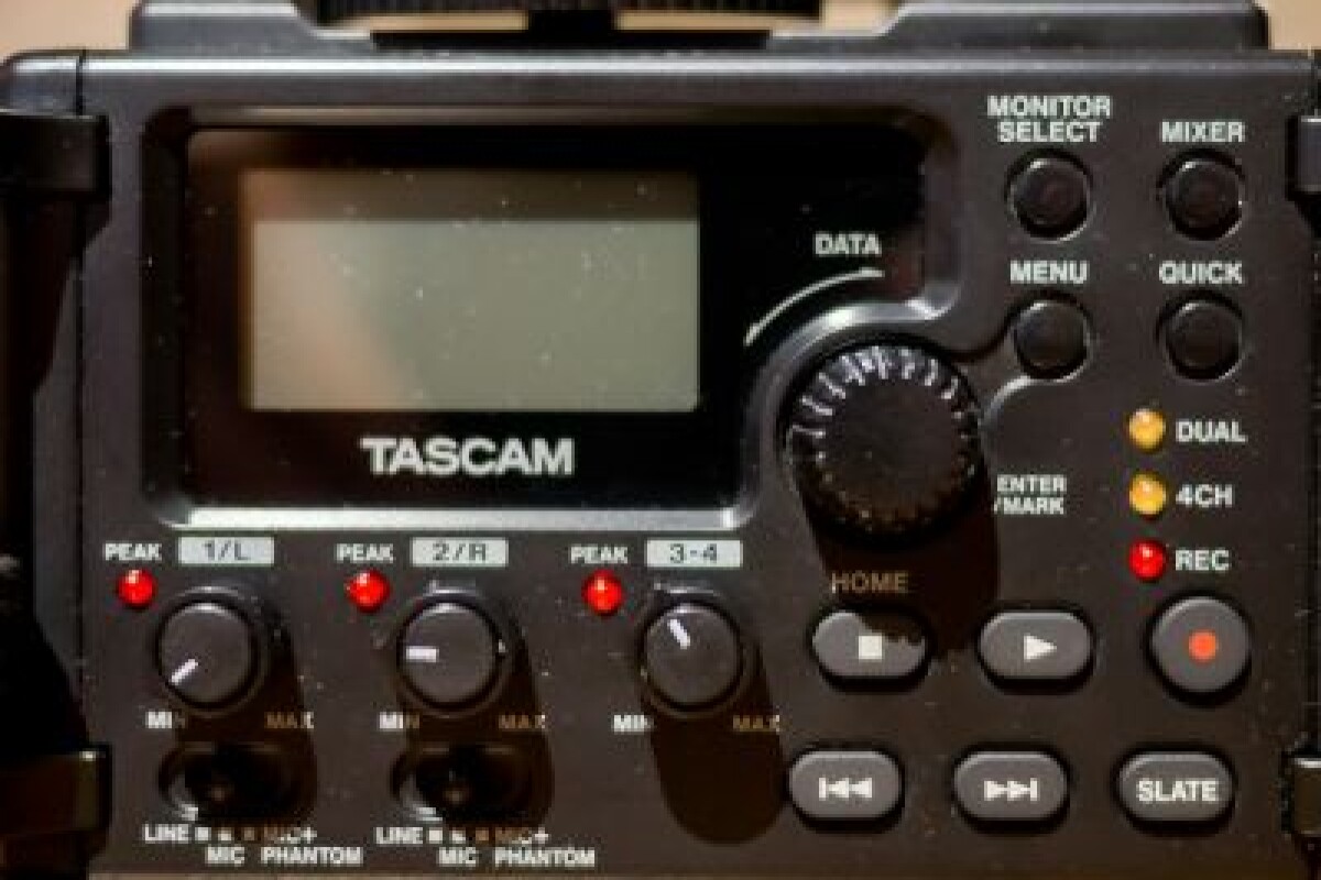 Location Tascam DR60 mkII - Lightyshare