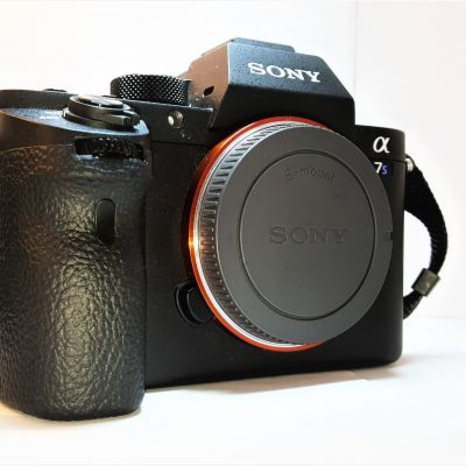Pack Sony A7sII / A7s2 + Metabone FD vers E + Objectif(s) - Photo 1 sur 2
