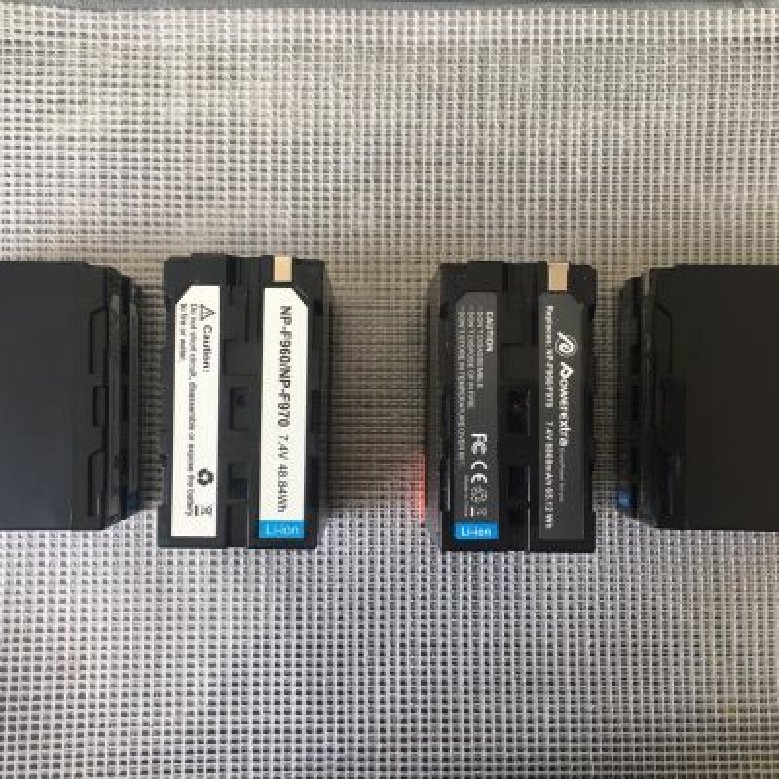 4 Batteriews NPF + Chargeur 2 emplacements - Photo 1 sur 2