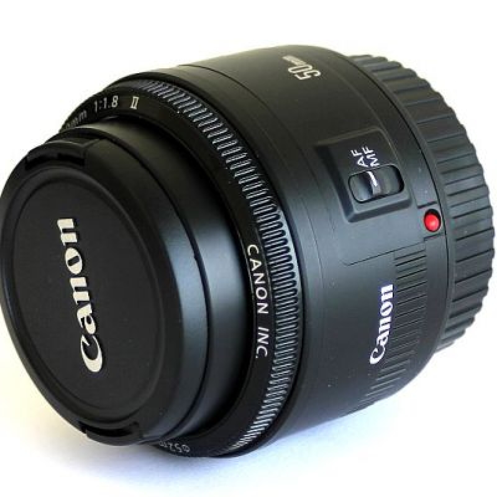 Objectif CANON EF 50mm f/1.8 II - Photo 1 sur 1
