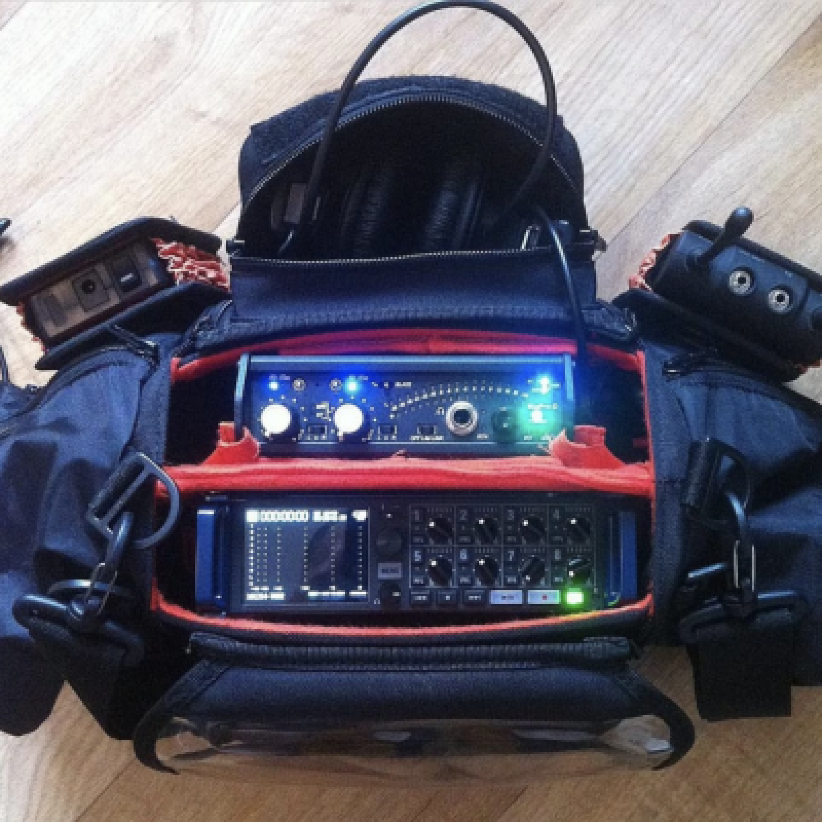 KIT SON - Prise de son - Enregistreur + mixette + micro + perche + casque - Photo 1 sur 5