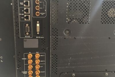 Location Moniteur JVC  DT-V 24 L1D