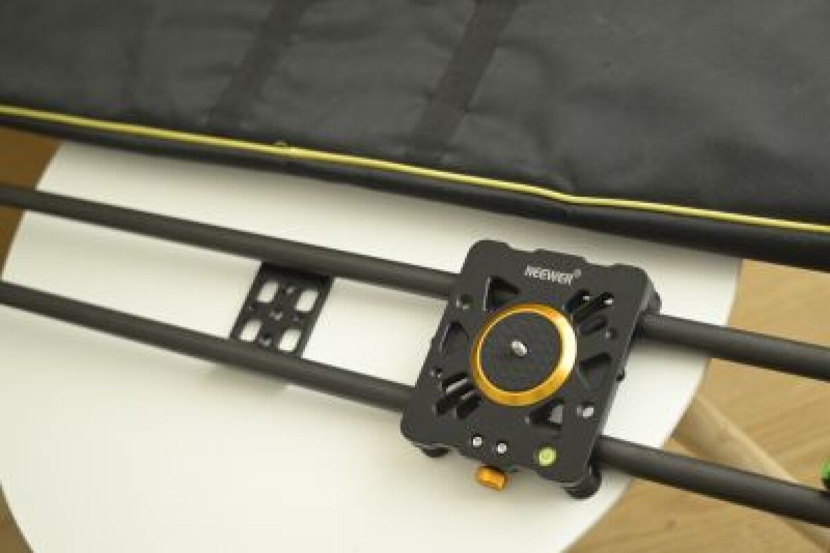 Location Slider carbone 80cm - Neewer + rotule Andoer - Lightyshare
