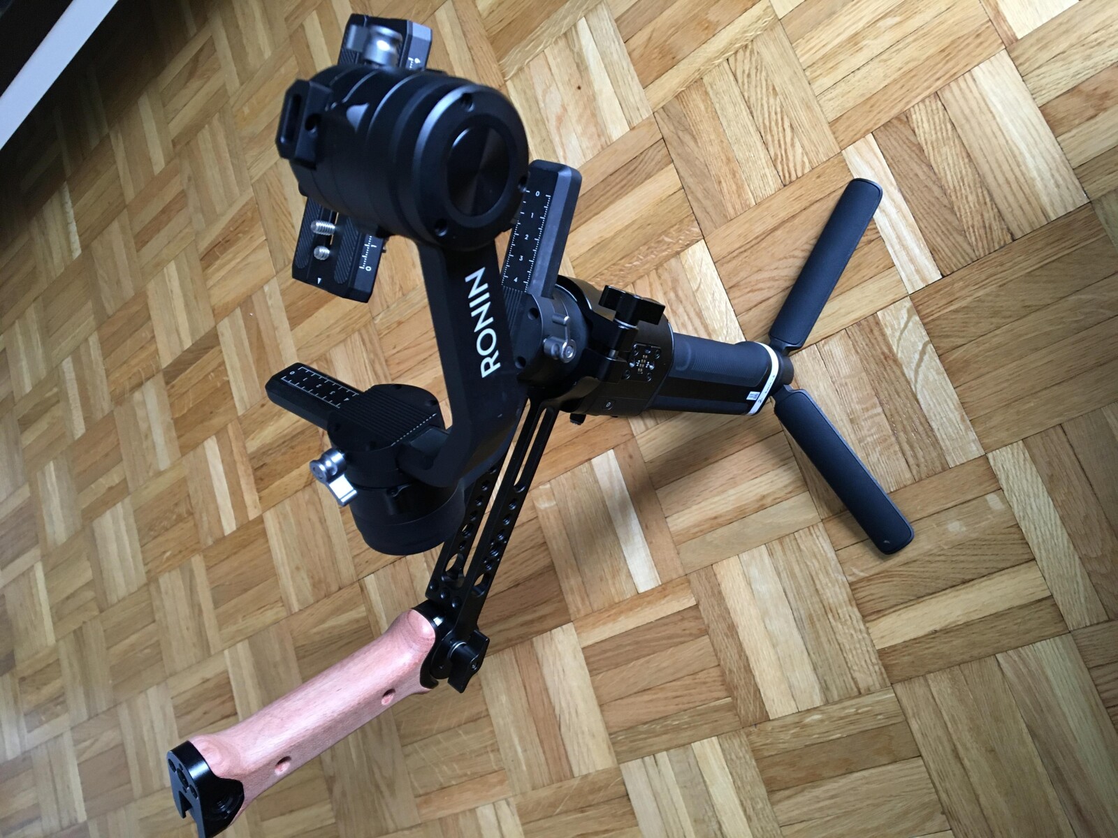 Pack Ronin-S  - Photo 2 sur 3