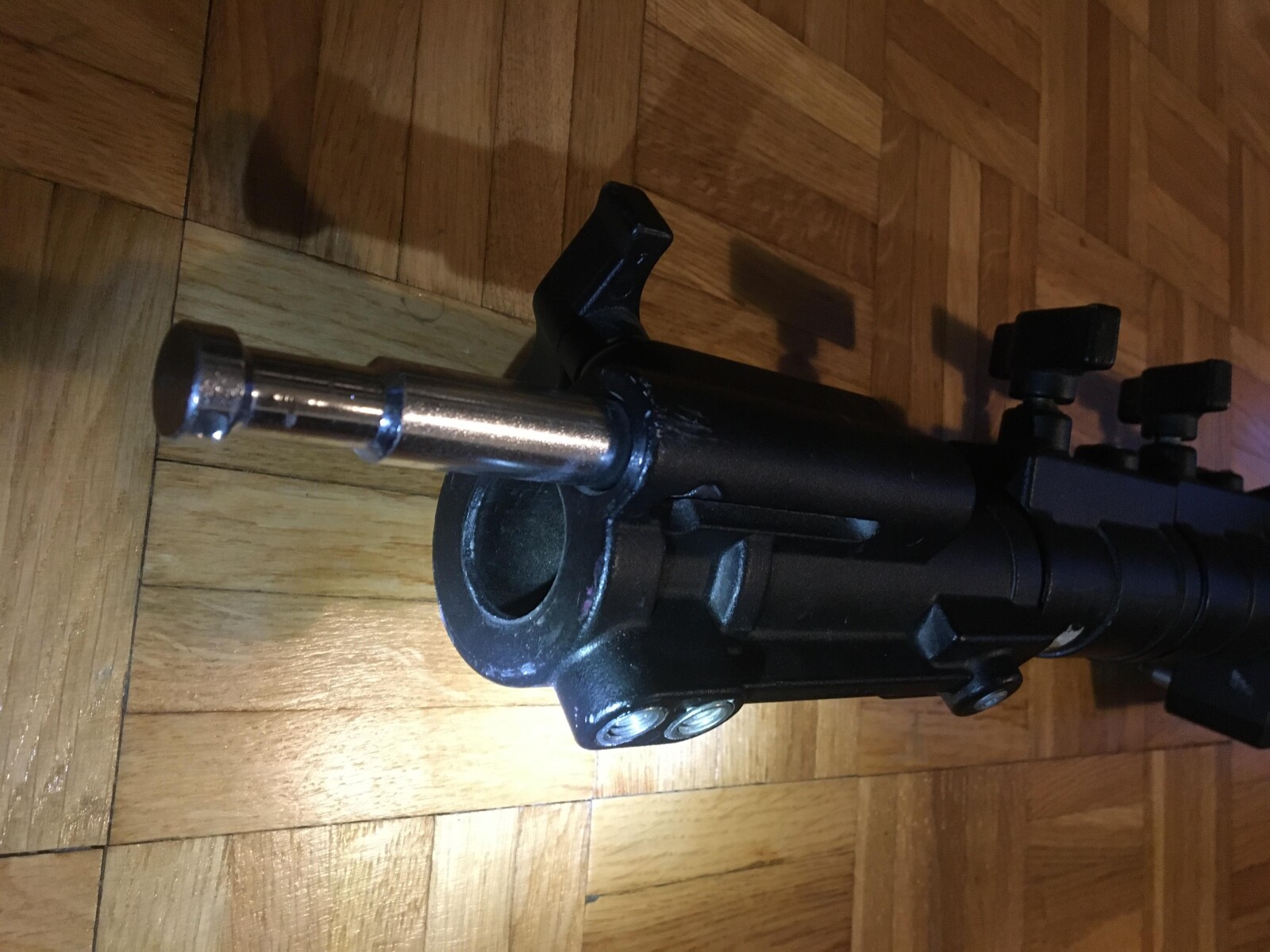 Trépied U126 - 3 sections - Manfrotto / Avenger - Photo 3 sur 4