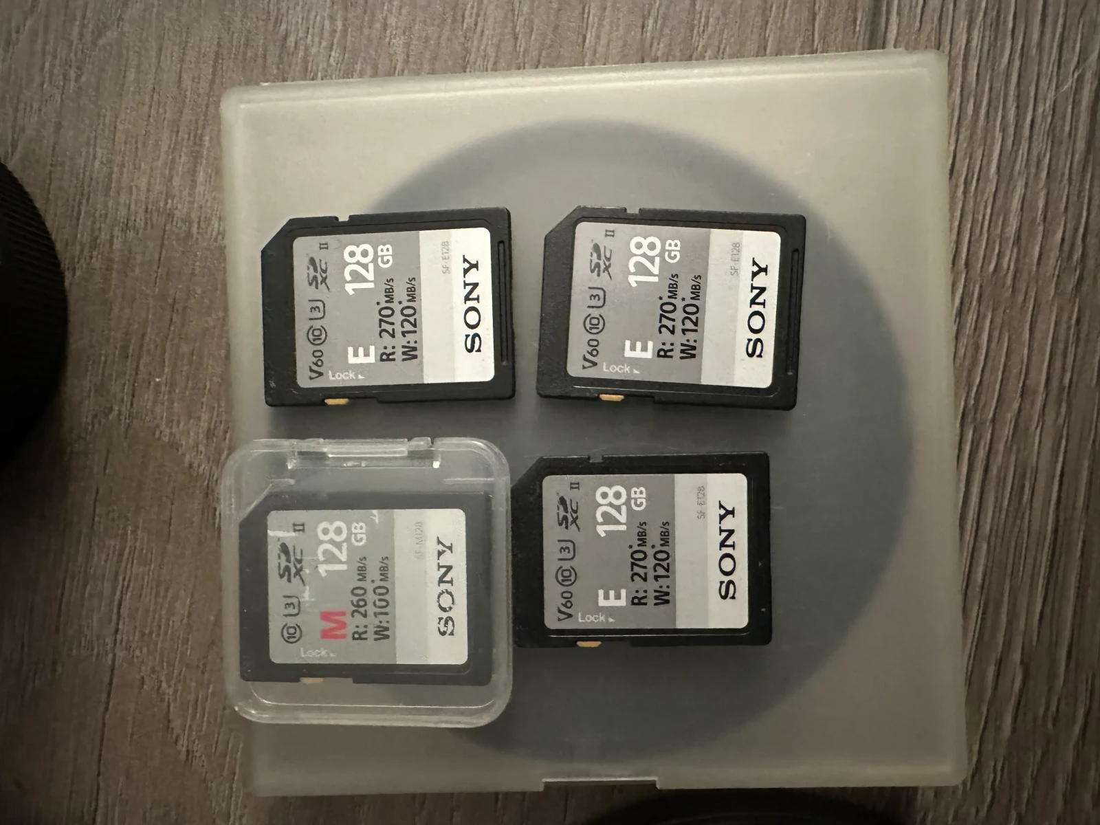 Pack Panasonic GH5 avec Sigma 18-35 et Ronin RSC-2 - Photo 4 sur 5