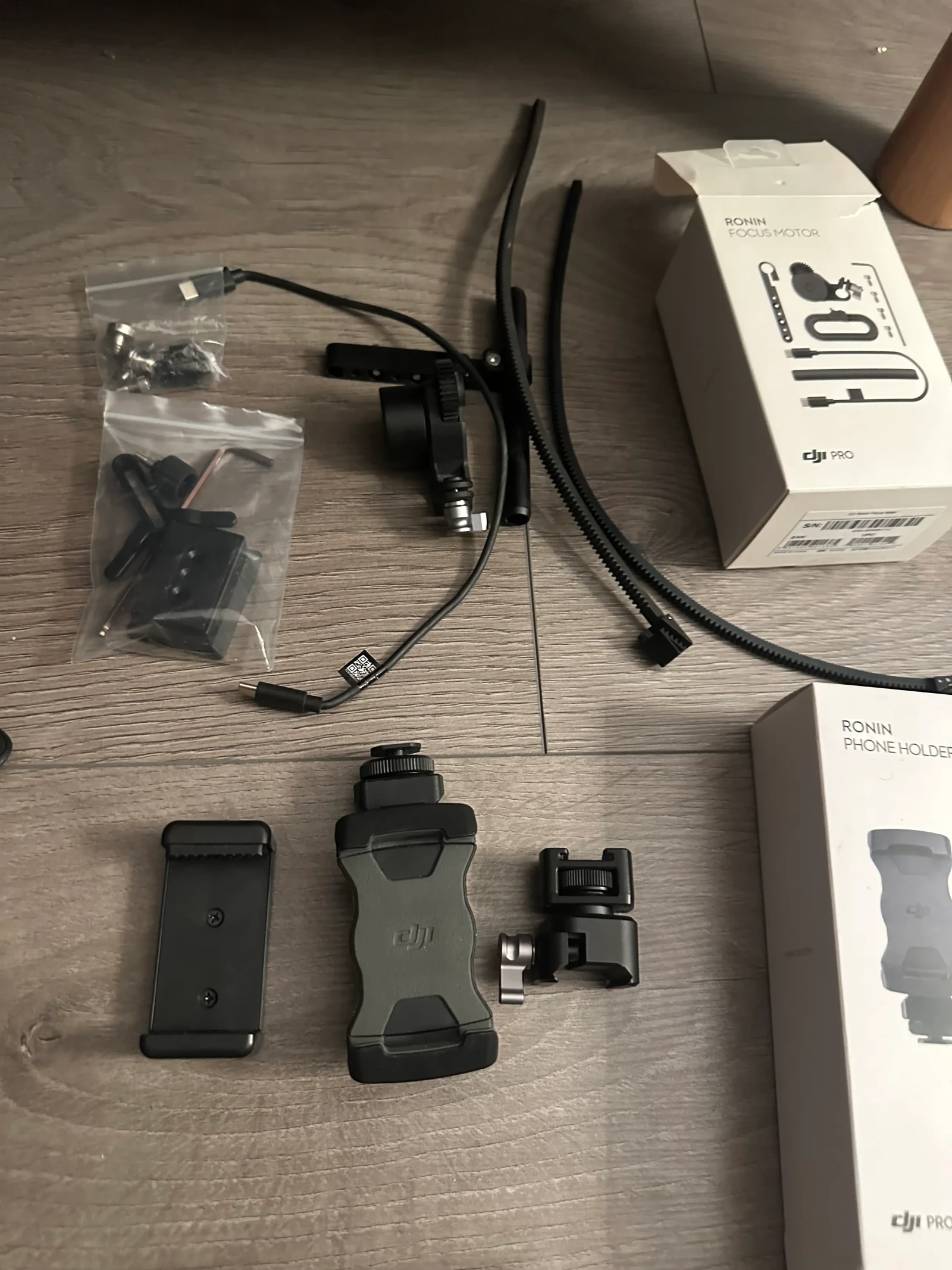Pack Panasonic GH5 avec Sigma 18-35 et Ronin RSC-2 - Photo 5 sur 5