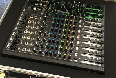 Location Console 12 voies MACKIE PRO FX12 V3