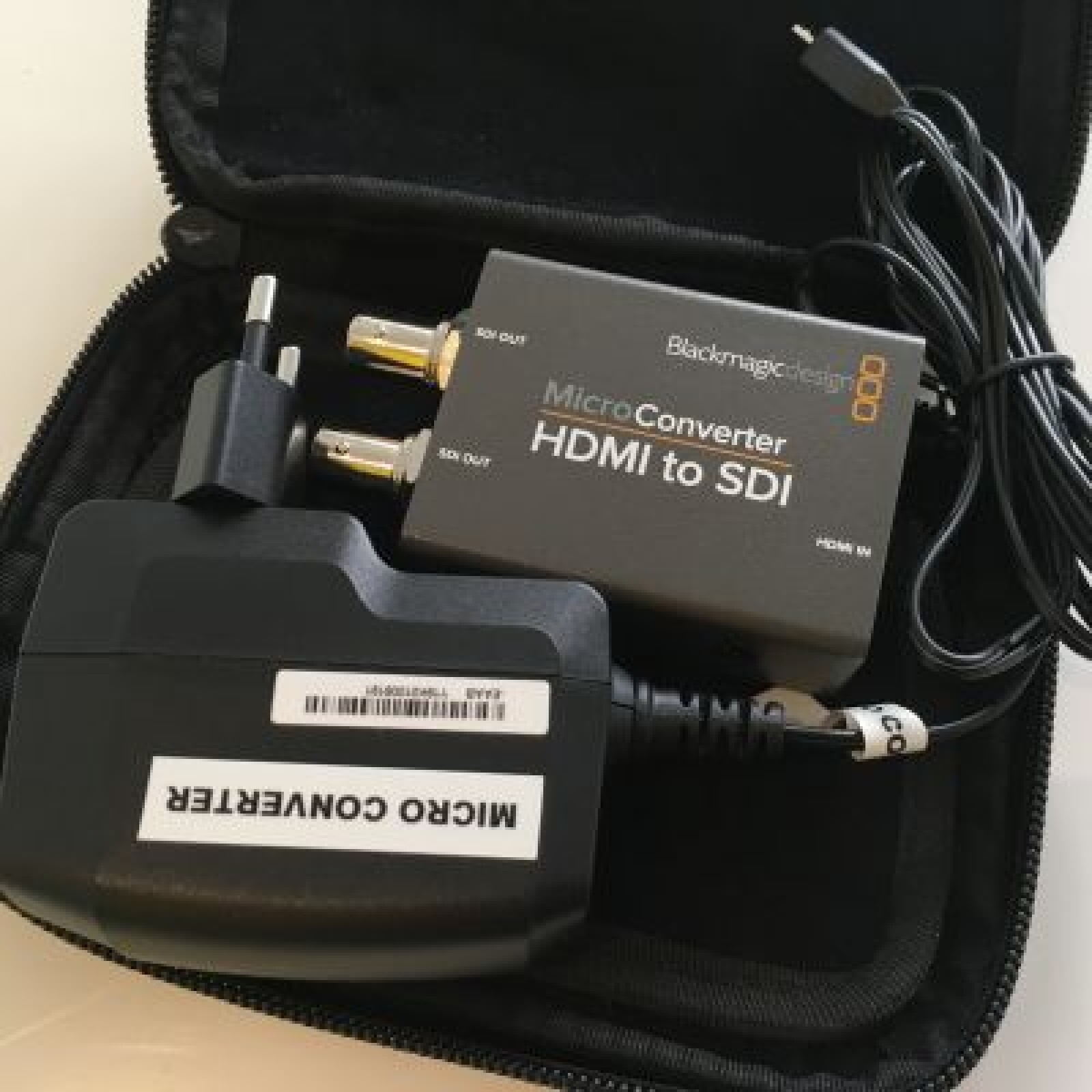 Micro Converter HDMI to SDI - Blackmagic Design - Photo 2 sur 3