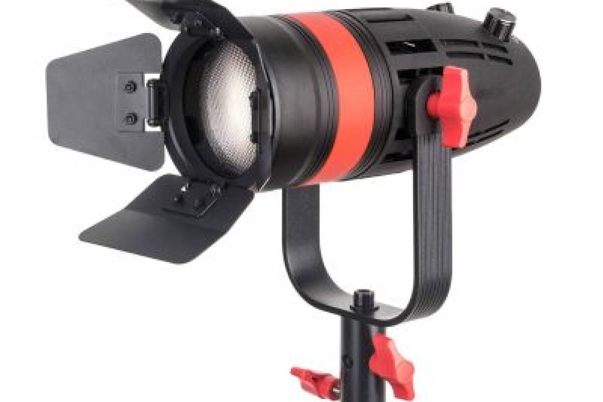 Location Projecteur Fresnel LED 55W Bi-color - Lightyshare