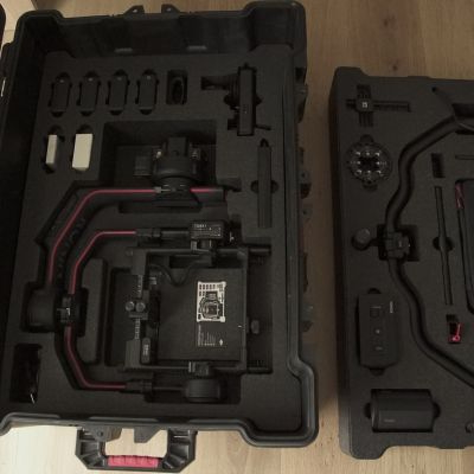 Stabilisateur Ronin 2 Pack complet - 4 batteries - Photo 2 sur 5