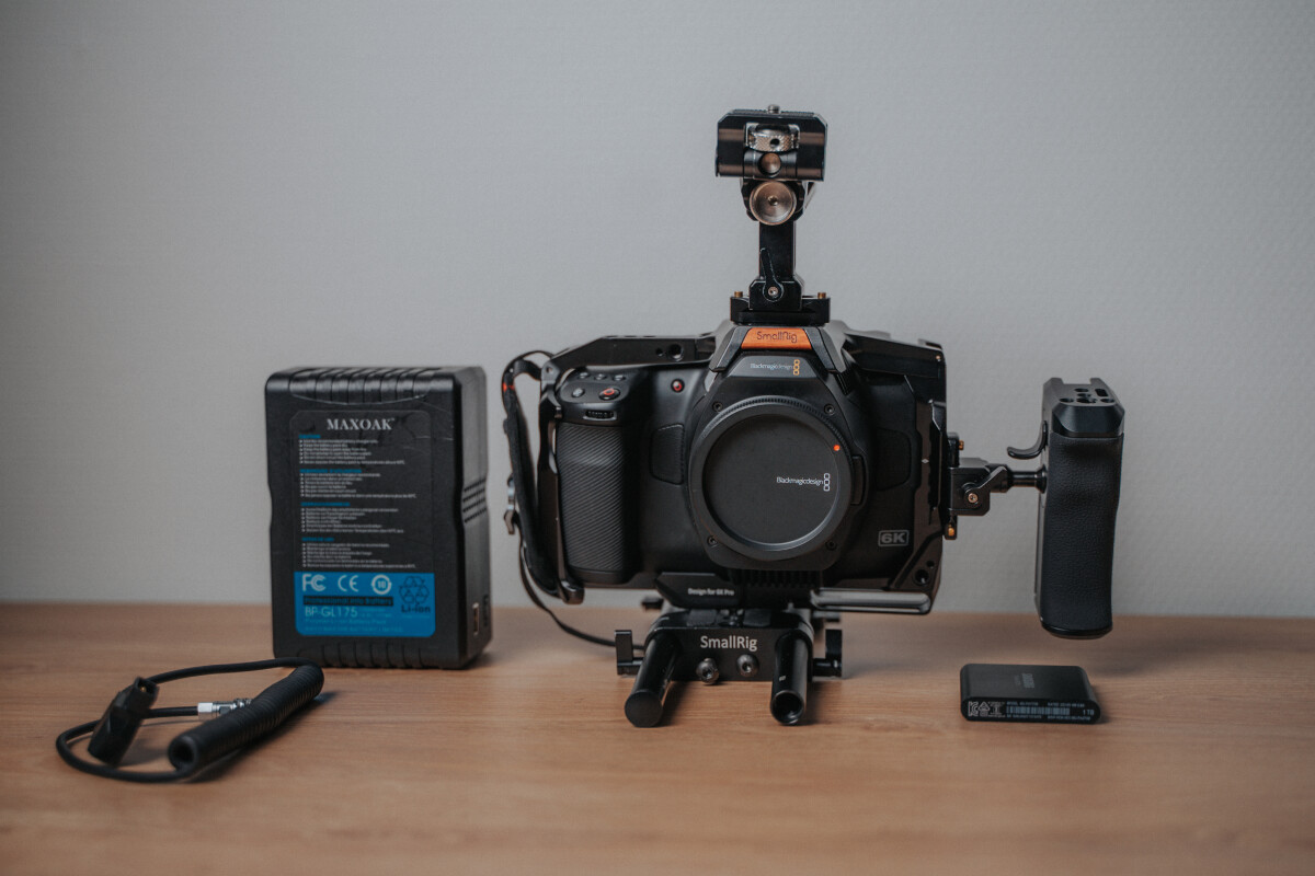 Location Blackmagic Design Pocket Cinema Camera 6K Pro - Lightyshare