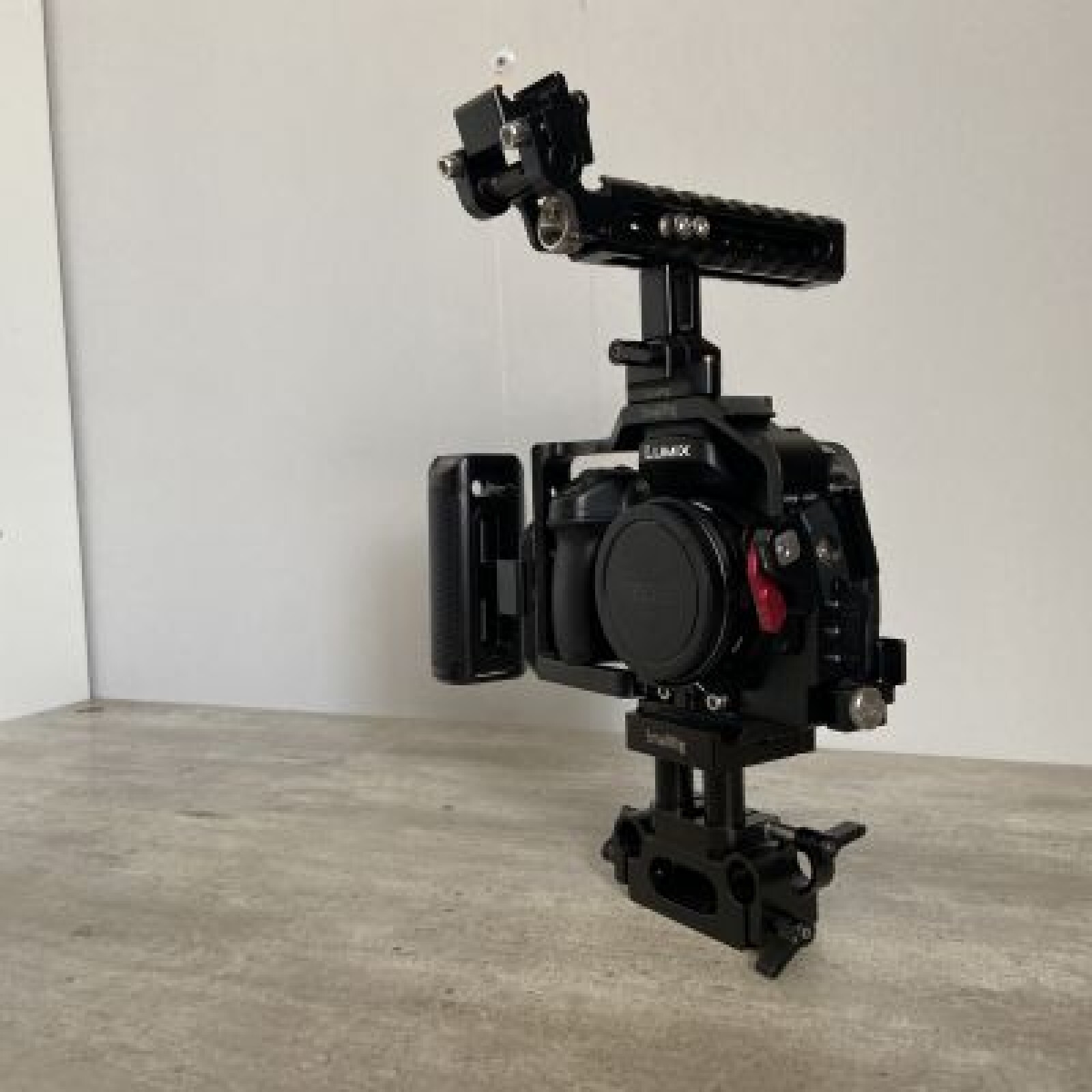 Panasonic GH4 (v-log) full riged + metabones XL (0,64x) - Photo 1 sur 3