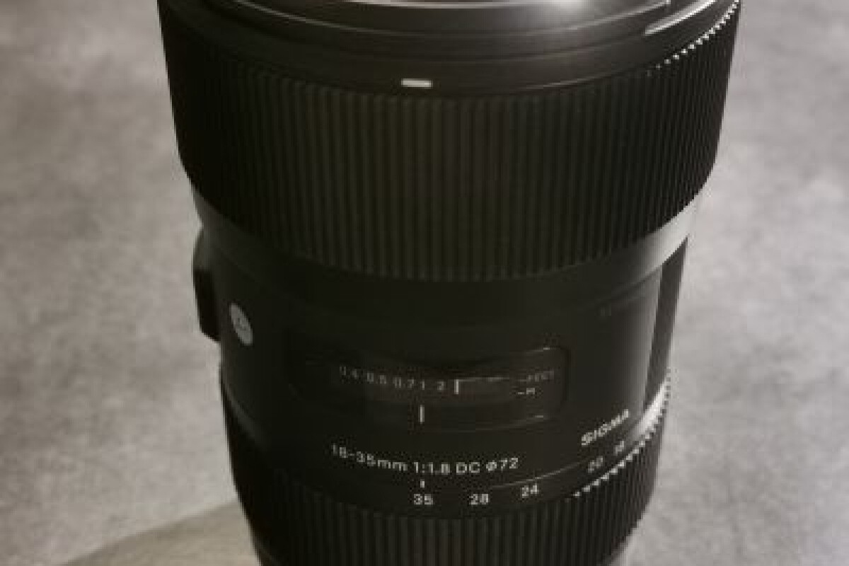 Location Objectif Sigma Art 18-35mm F1.8 DC HSM  -  Monture Canon (EF) - Lightyshare