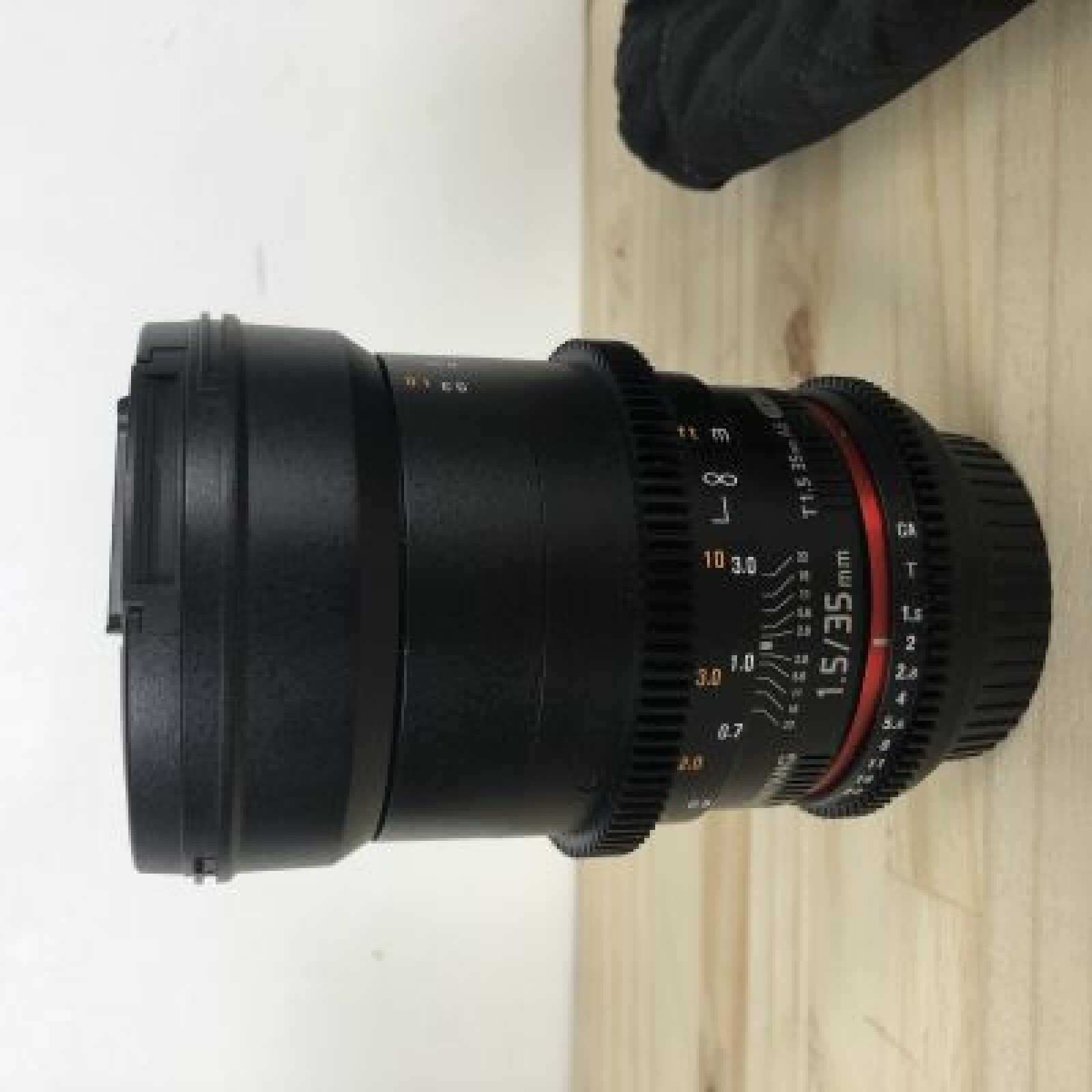 SAMYANG 35mm T1.5 VDSLR II monture EF (Canon) - Photo 1 sur 2