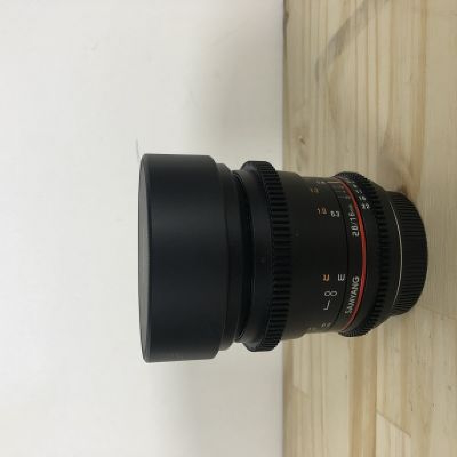 Samyang 16mm T2.8 VDSLR monture EF - Photo 1 sur 2
