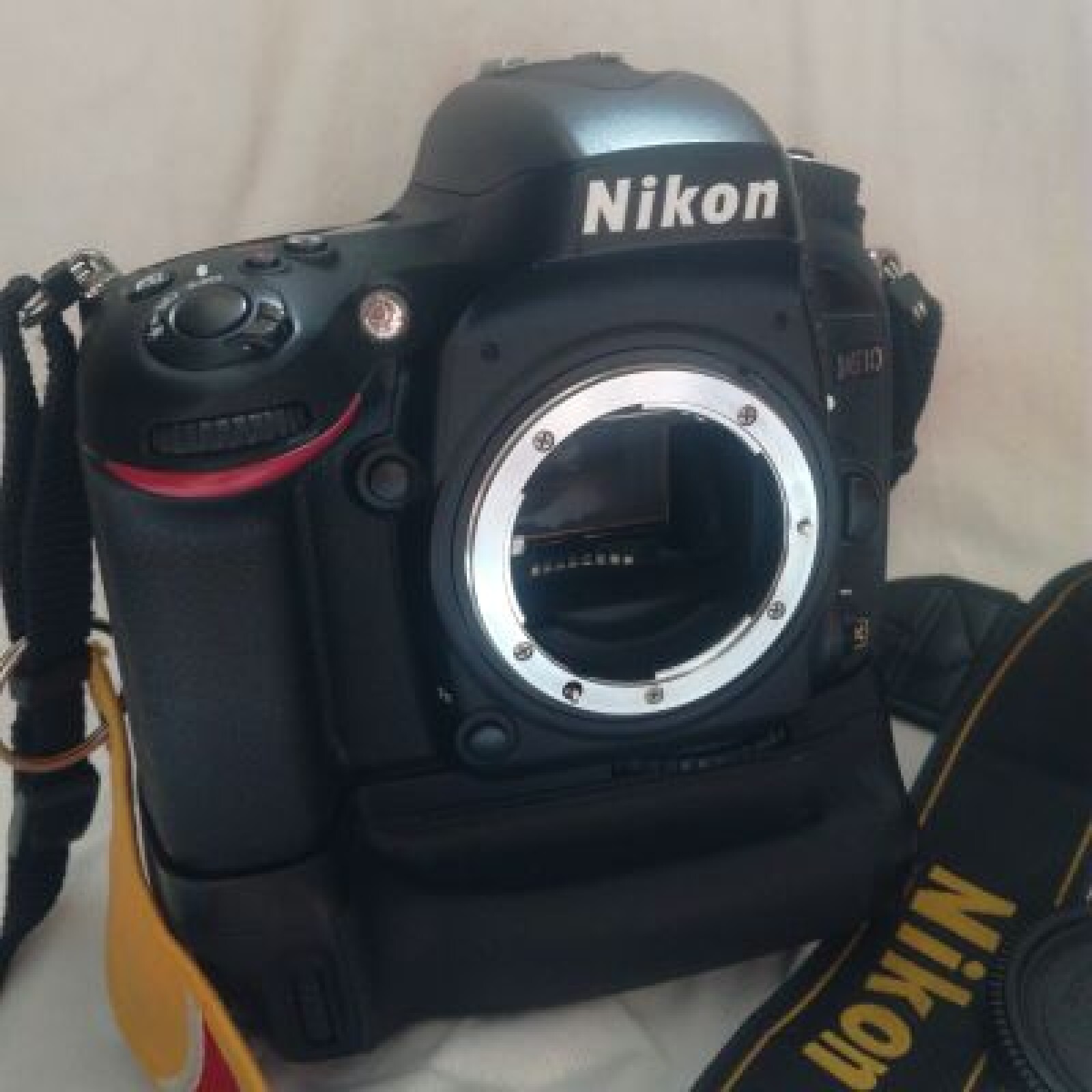 Boitier Nikon D610 - Photo 4 sur 4