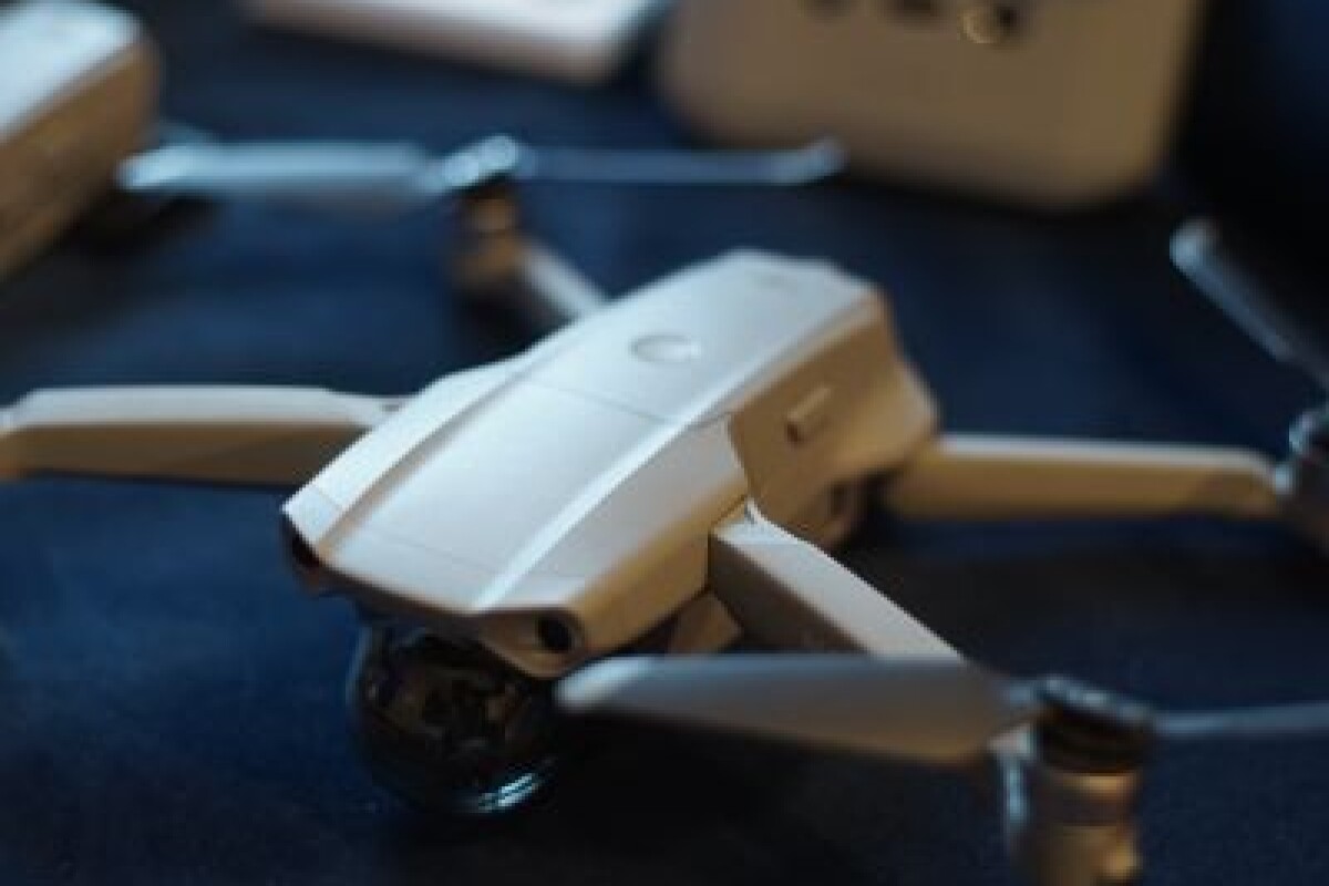 Location MAVIC AIR 2 (FLY MORE COMBO) & FILTRES POLARISANTS - Lightyshare