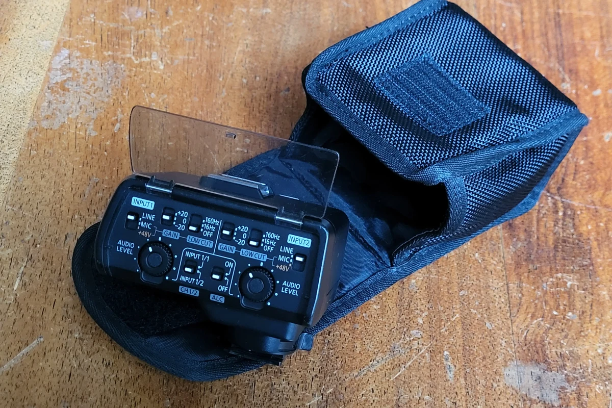 Location Panasonic DMW-XLR1 - Lightyshare
