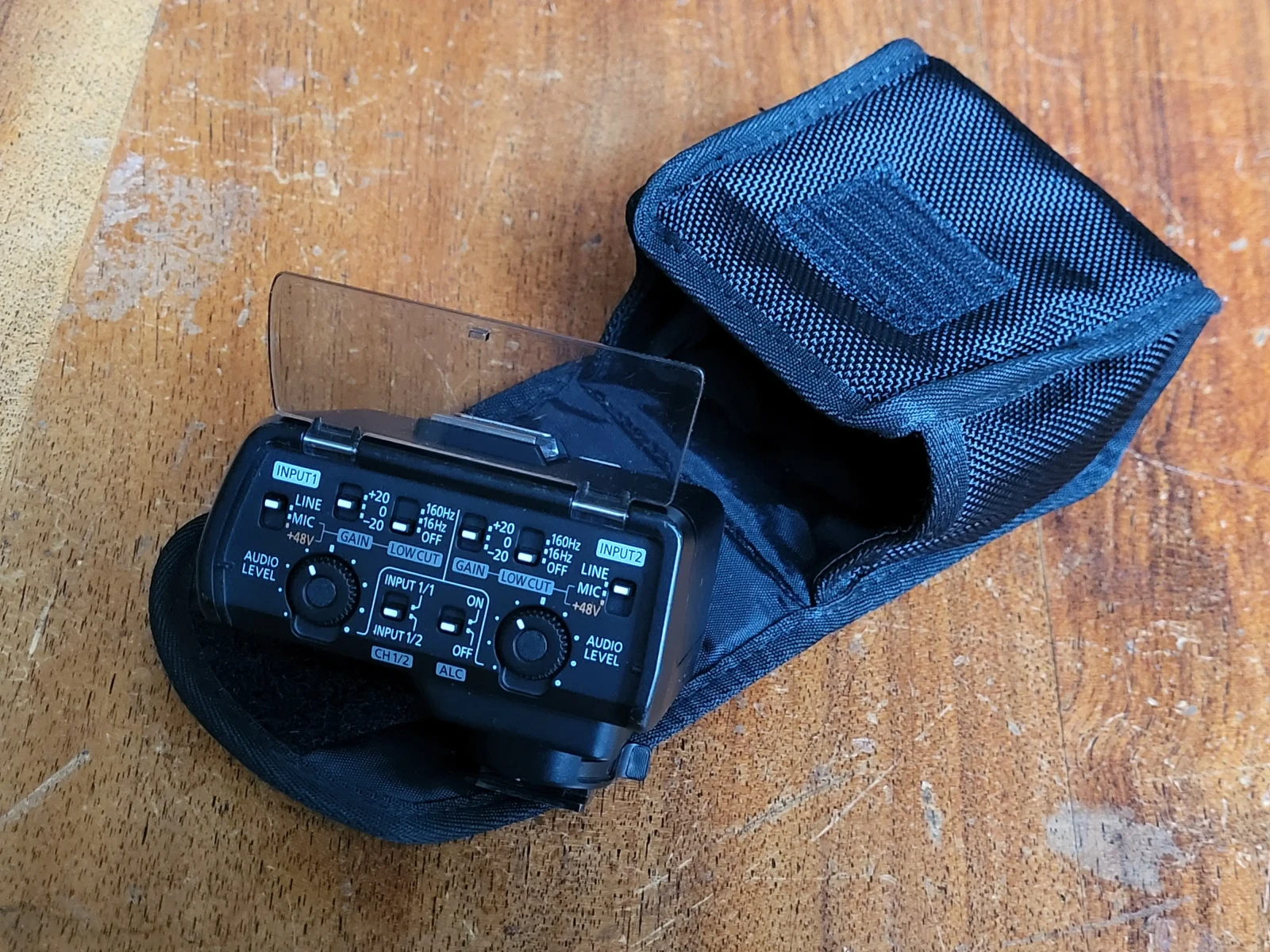 Panasonic DMW-XLR1 - Photo 1 sur 4