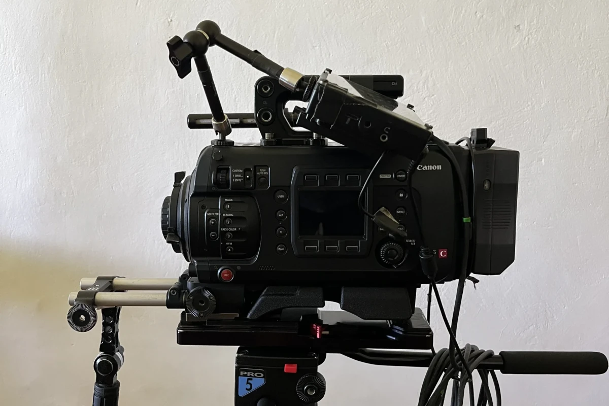 Location Canon EOS C700 FF - Lightyshare