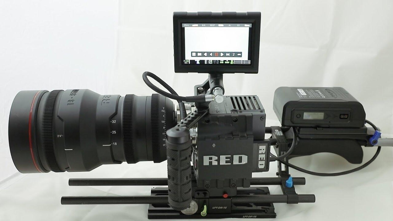 Red zoom 18-85mm T2,9 PL - Photo 3 sur 3
