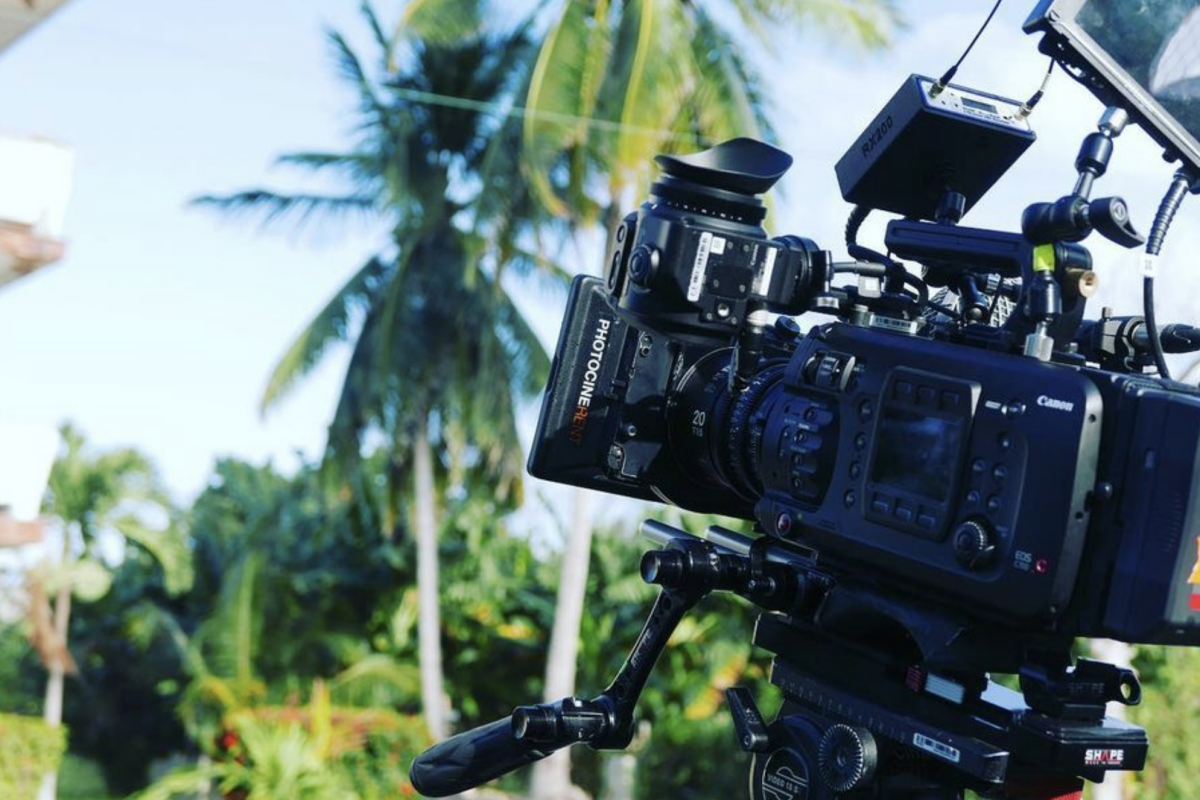 Location Canon C700 Full Frame monture PL KIT - Lightyshare