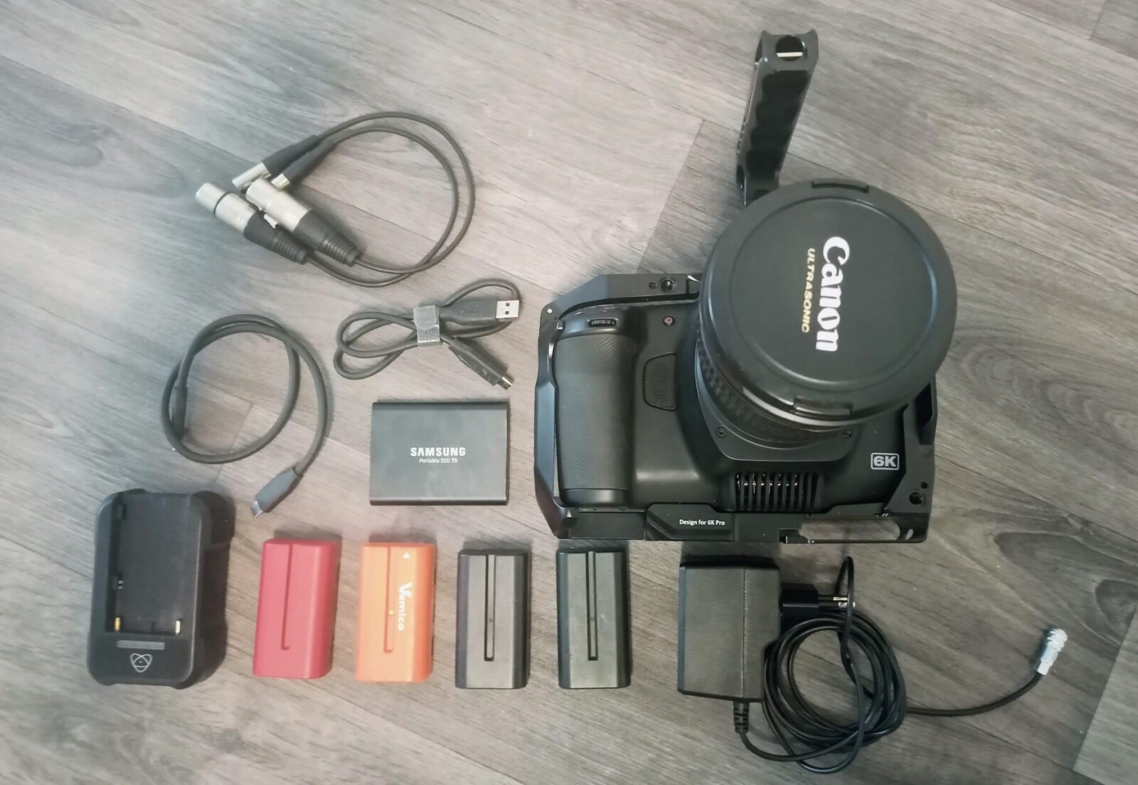 Pocket Cinema Camera 6k pro (BMPCC 6k pro) Basic kit - Photo 1 sur 1