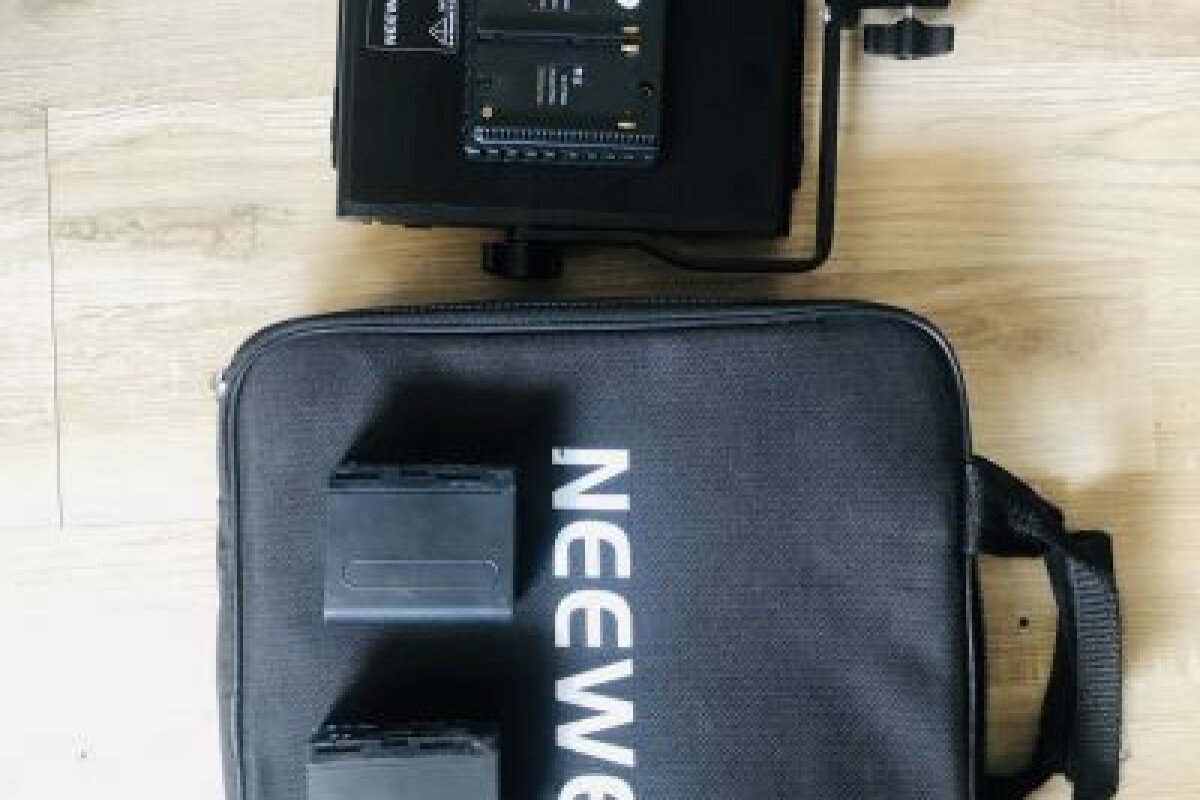 Location Neewer Bi-Couleur 660 LED - Lightyshare