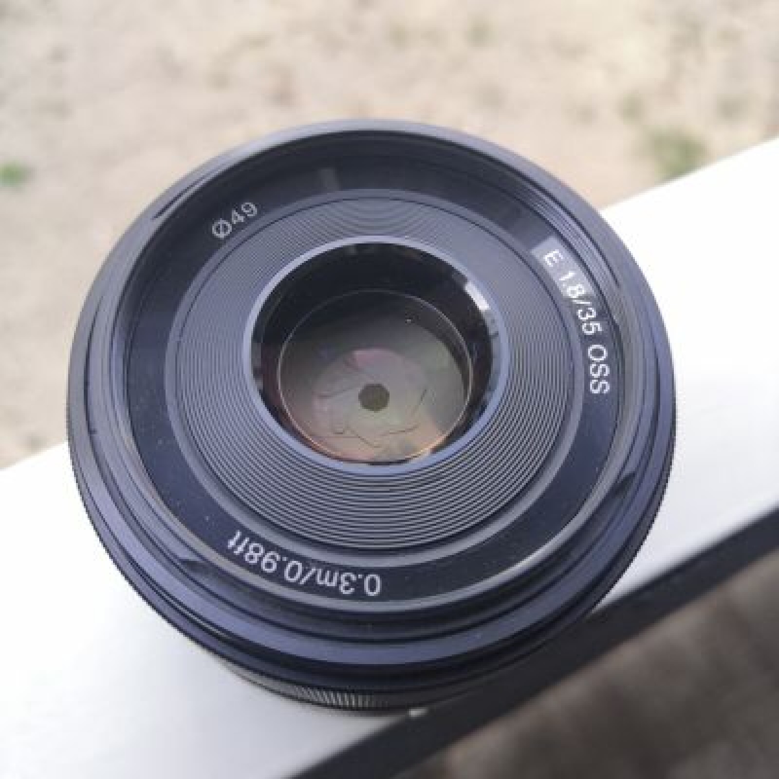 Objectif SONY 35mm F1.8 OSS (Monture E) - Photo 2 sur 2