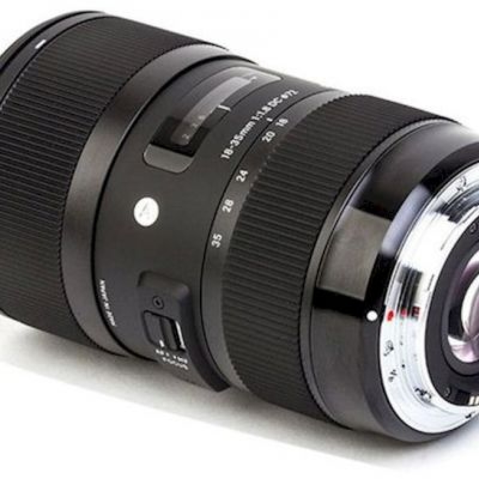 Sigma 18-35mm f/1.8 DC HSM - Photo 1 sur 2