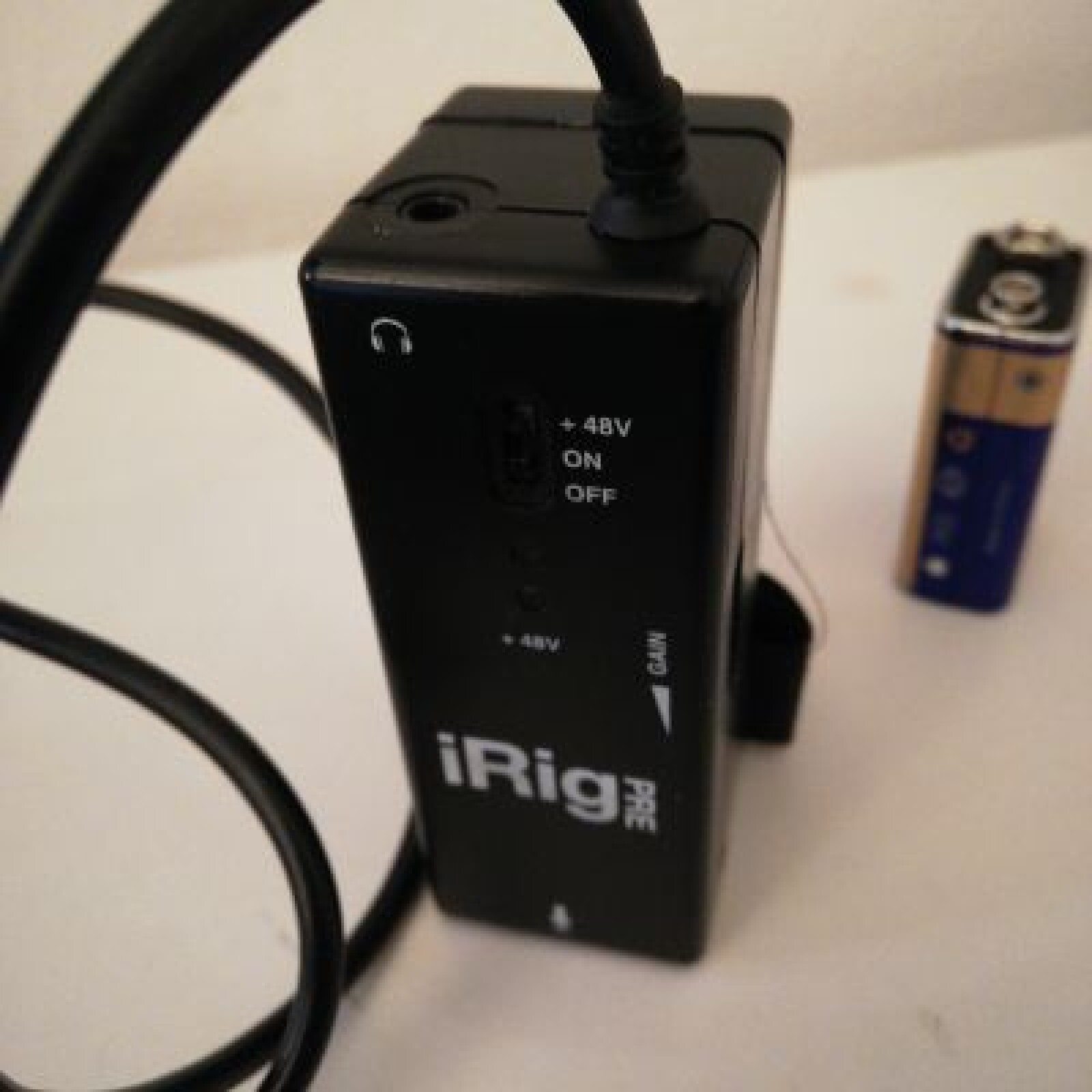 Pré-ampli micro  Entrée XLR - Photo 2 sur 4