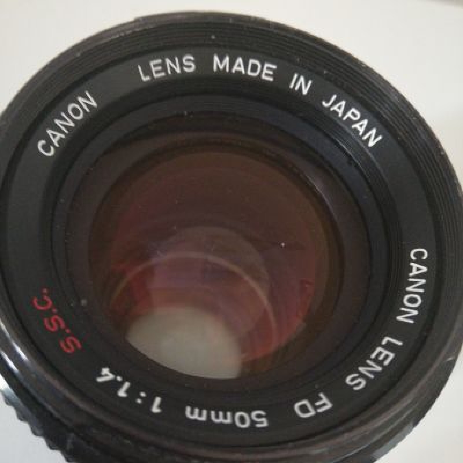 Objectif 50mm 1.4 Argentique avec adaptateur EF - Photo 4 sur 4