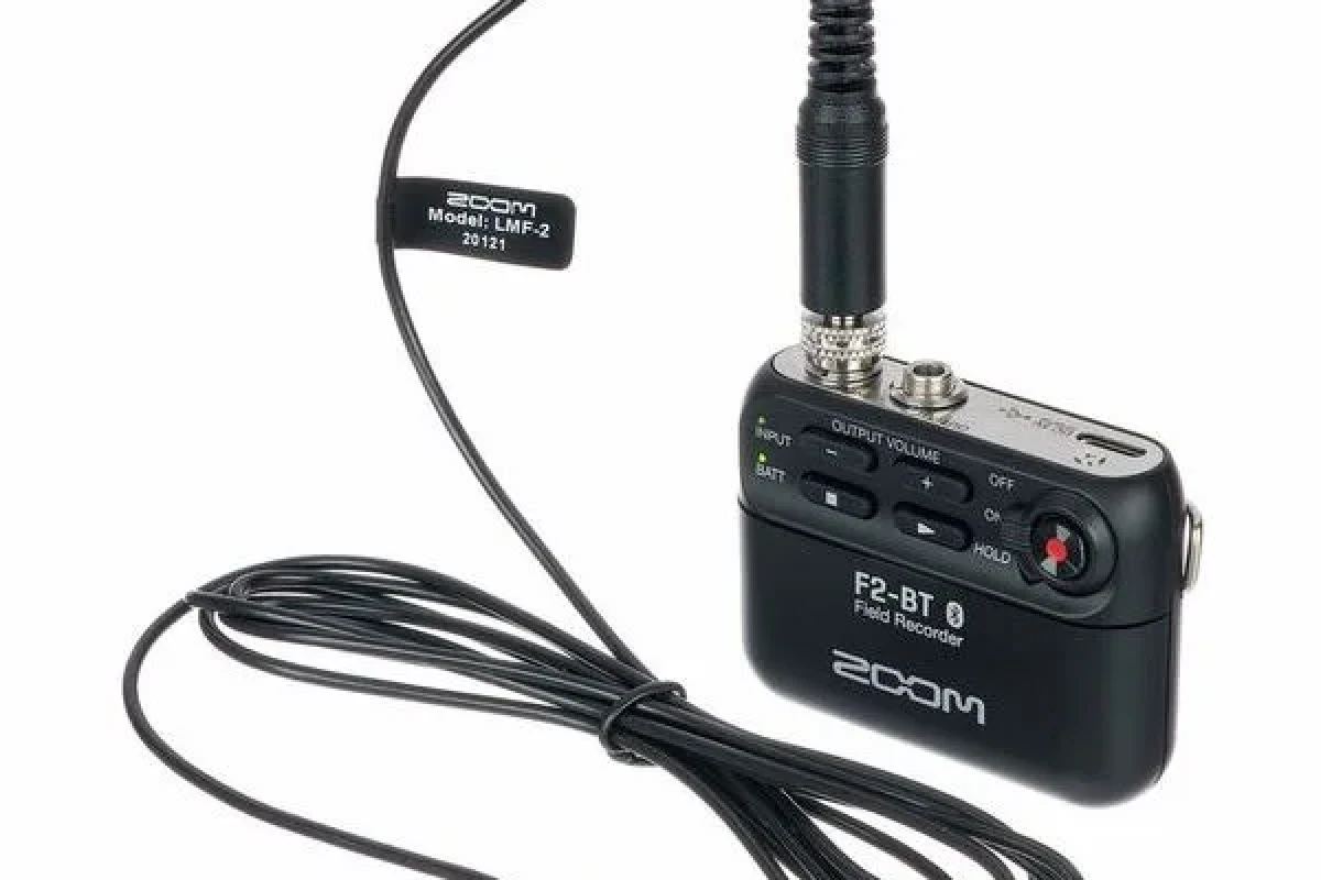 Rent Zoom F2-BT - Lightyshare