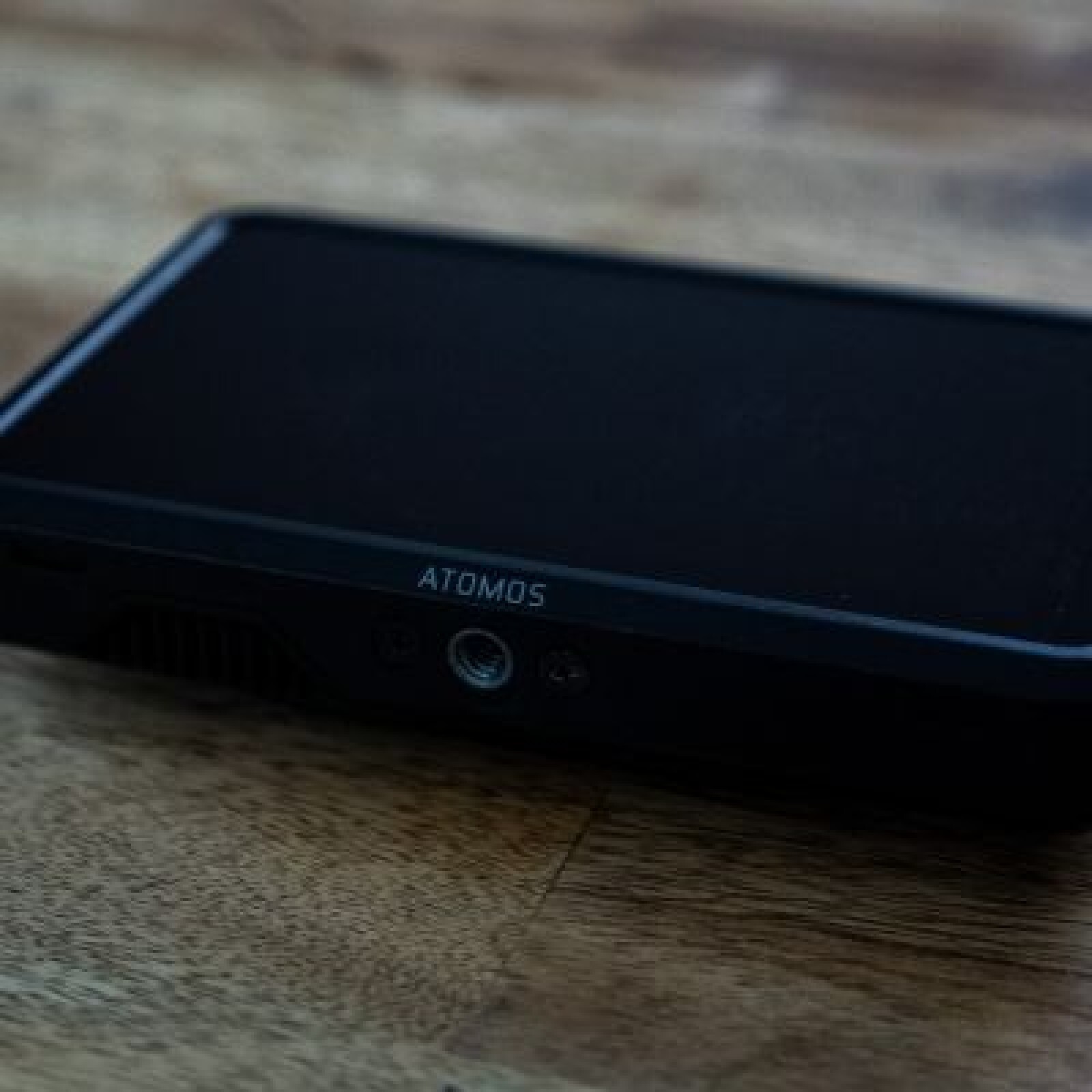 Atomos Shinobi 5" HDMI - Photo 2 sur 2