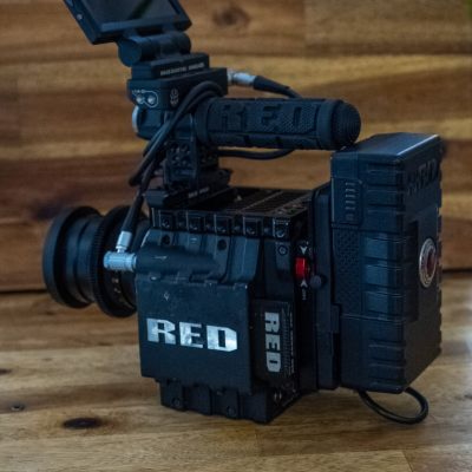 PACK RED EPIC DRAGON X 6K + OBJECTIFS A NANTERRE - Photo 1 sur 2