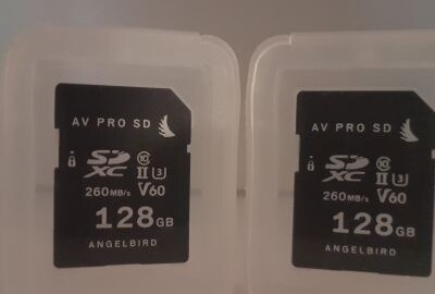 Location Panasonic GH5s avec cartes et batteries