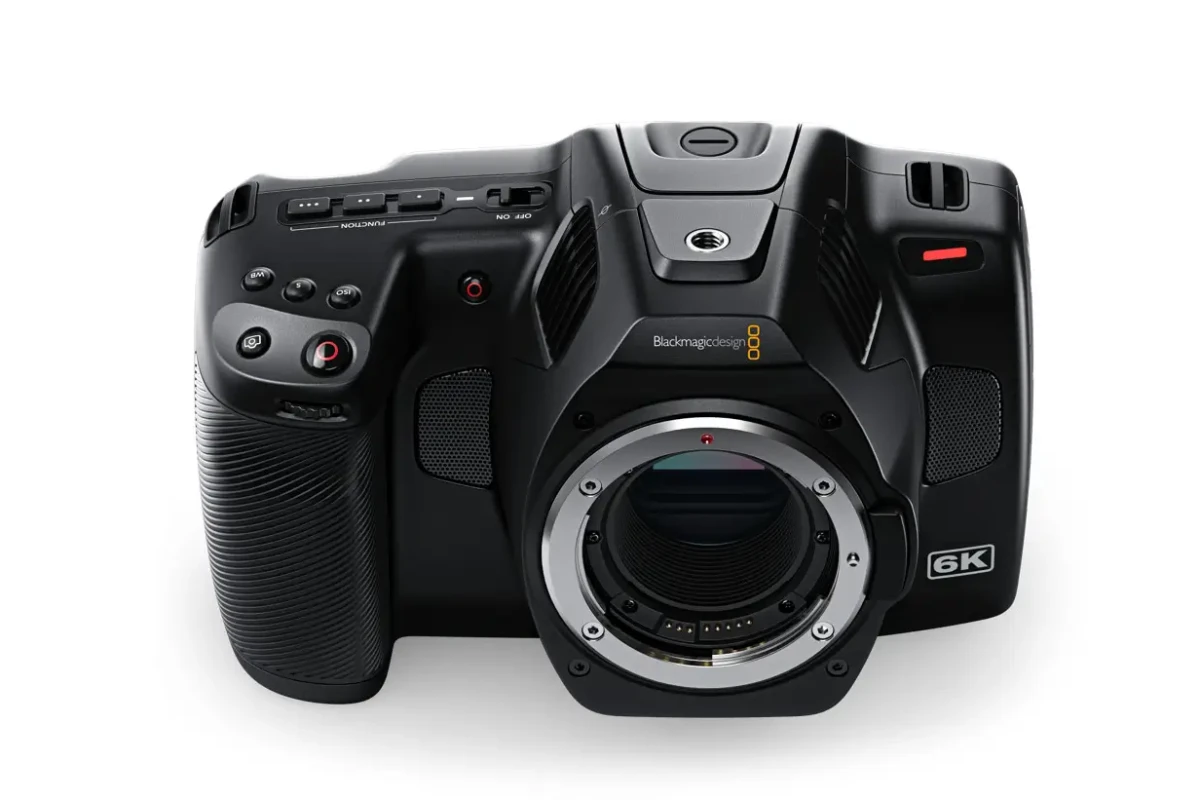 Location Blackmagic Design Pocket Cinema Camera 6K Pro - Lightyshare