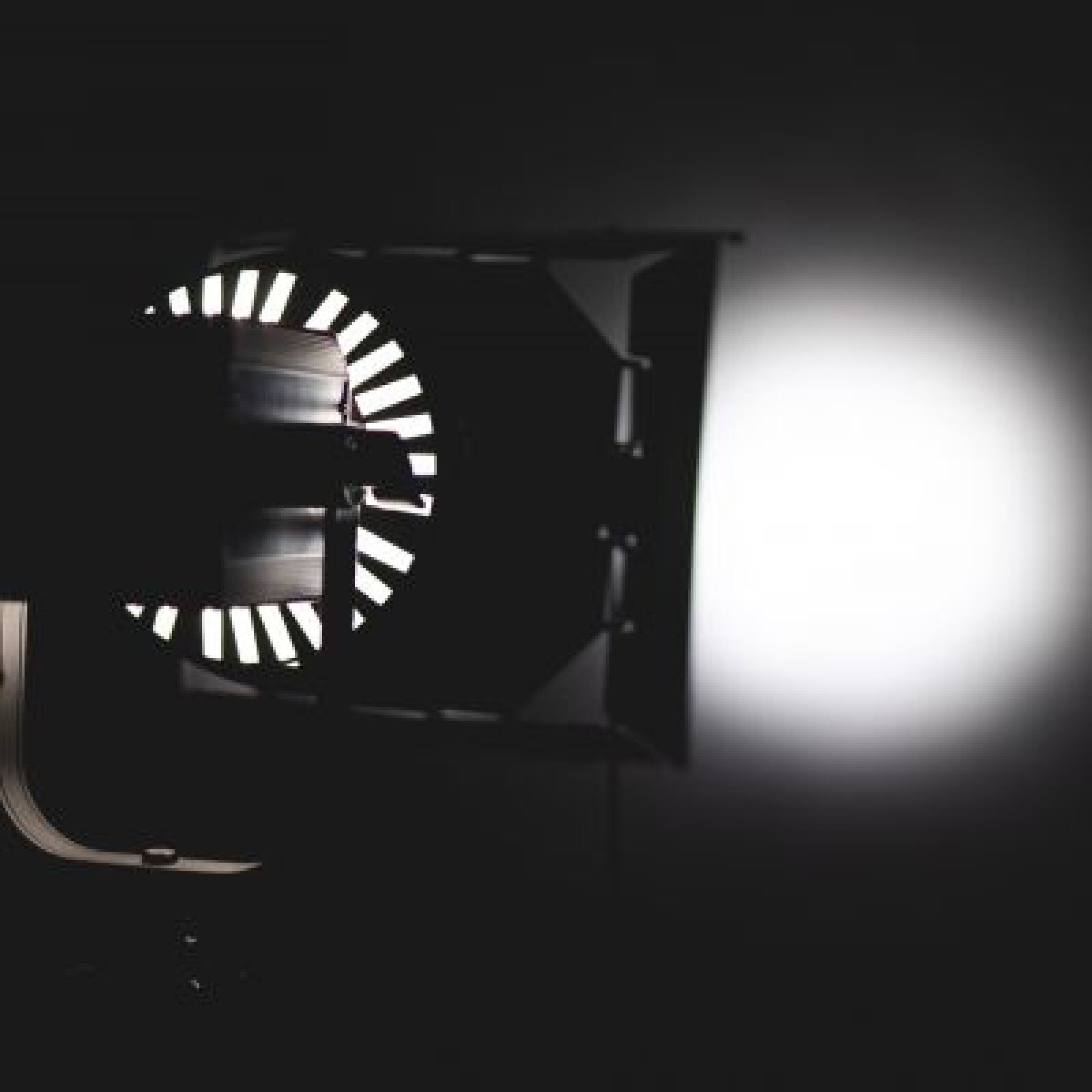 Fresnel monture Bowens Nanlite - Photo 2 sur 3