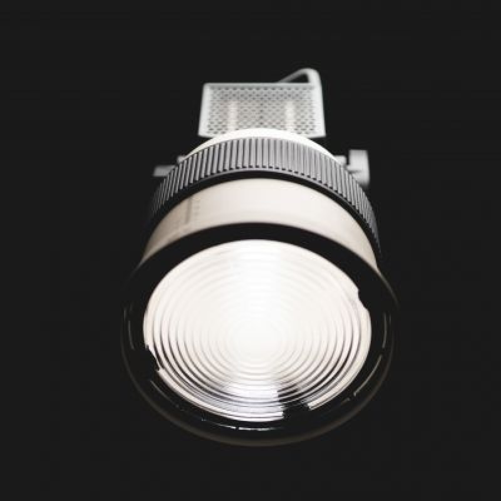 Fresnel monture Bowens Nanlite - Photo 3 sur 3