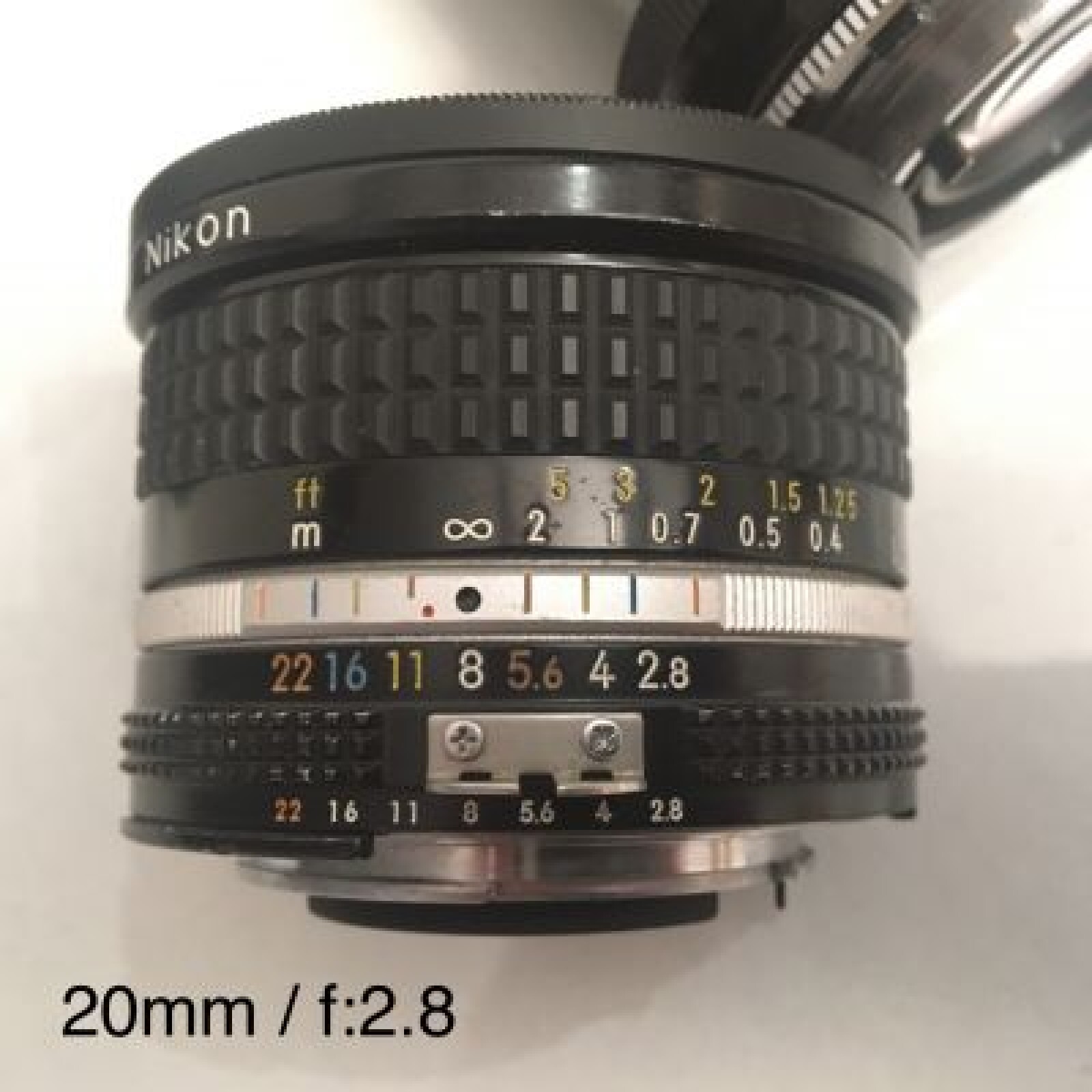 Série Nikon AI 20/28/50mm + Zoom Tamron 80-210mm + Adaptateur EF-Nikon - Photo 2 sur 5