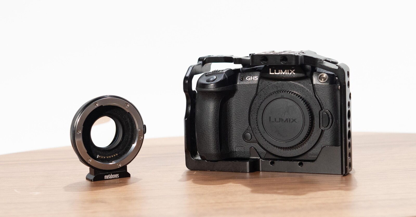 GH5 PANASONIC + METABONES M4/3 - EF - Photo 1 sur 1