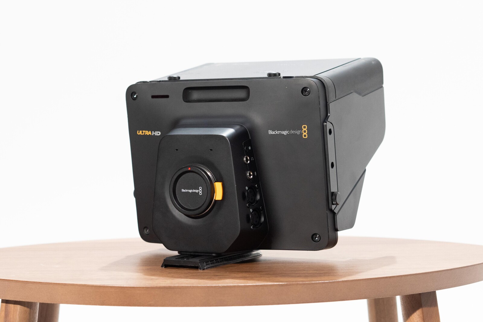 Blackmagic Studio Camera 4K - Photo 2 sur 4