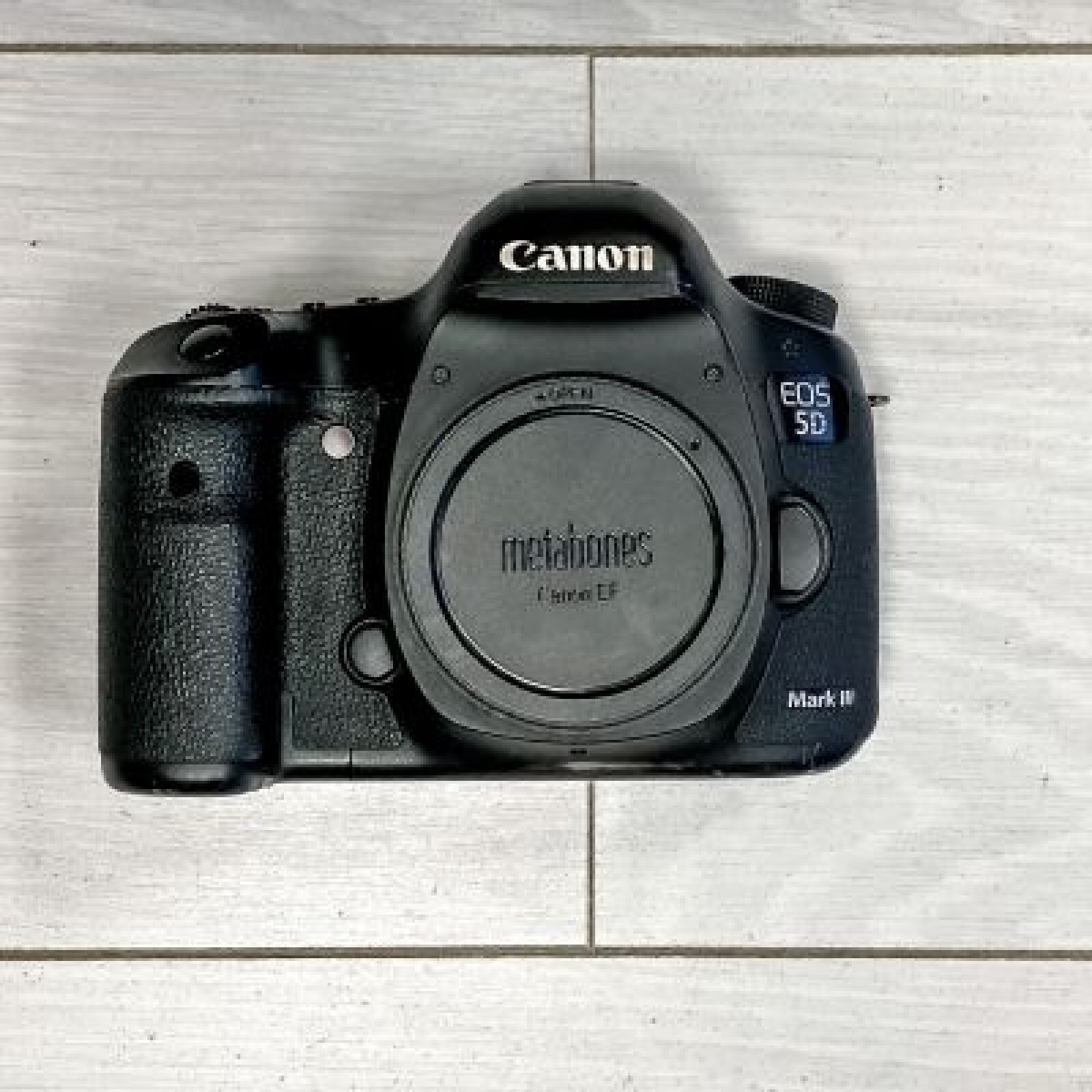 Canon 5D MARK III  boitier nu + 2 batteries - Photo 1 sur 1