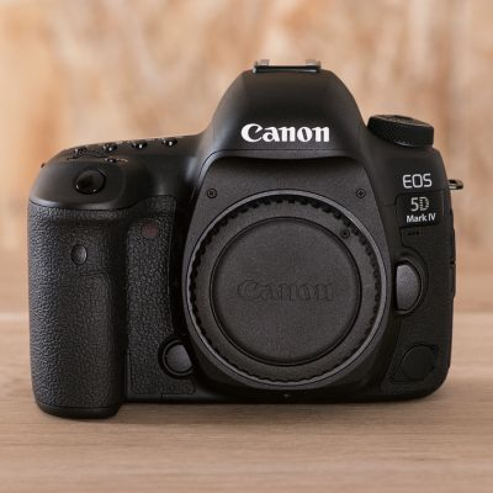 Canon EOS 5D MARK IV + 3 batteries + 1 carte SD 64Go - Photo 1 sur 3