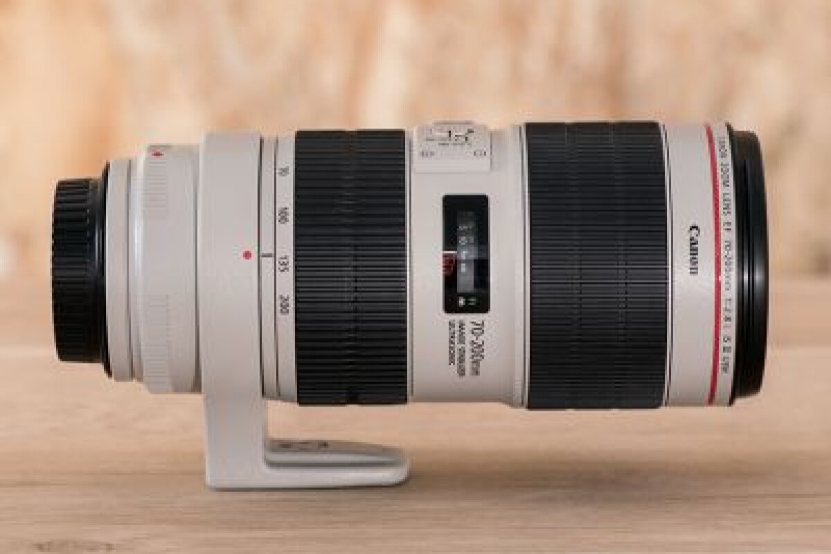 Location Canon EF 70-200mm f/2.8L IS III USM - Lightyshare