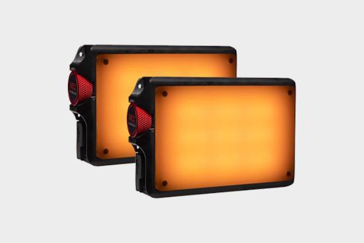 Location 2x ROSCO DMG Dash Pocket Minette LED RGB - Lightyshare
