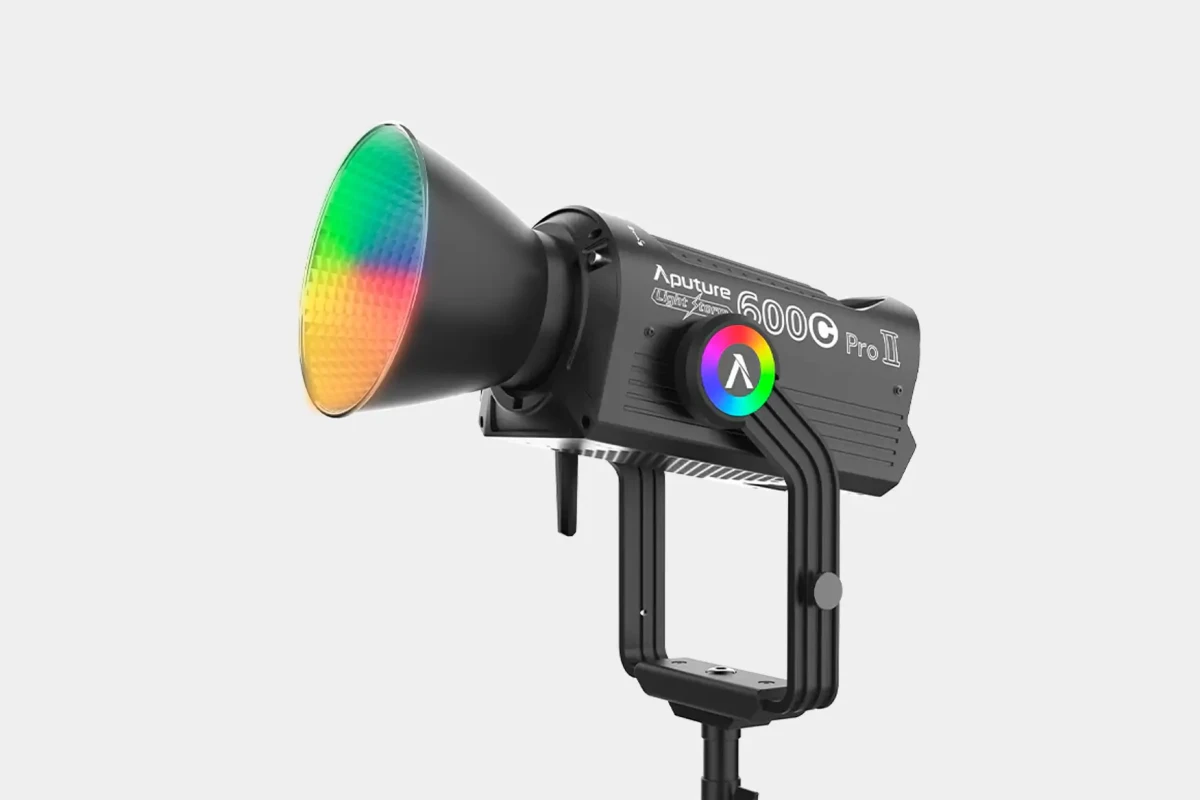 Location Aputure LS 600c Pro II - Lightyshare