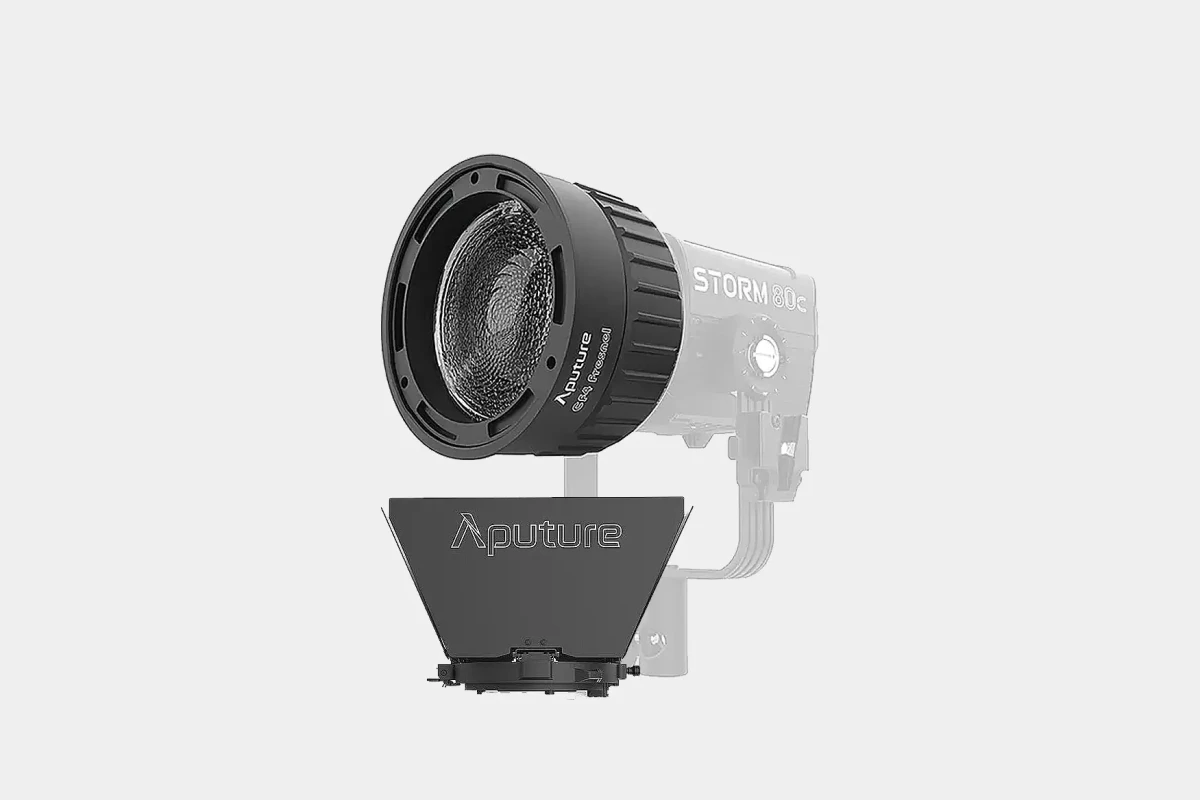 Location APUTURE Fresnel CF4 + Barndoor - Lightyshare